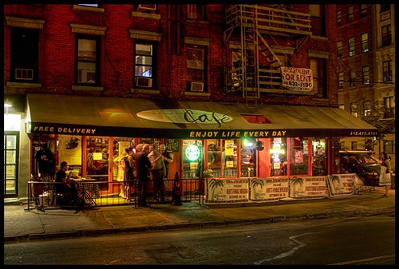 Photo Flash: Life Cafe Dedication in Honor of RENT Creator Jonathan Larson Photo Flash: Life Cafe Dedication in Honor of RENT Creator Jonathan Larson Image