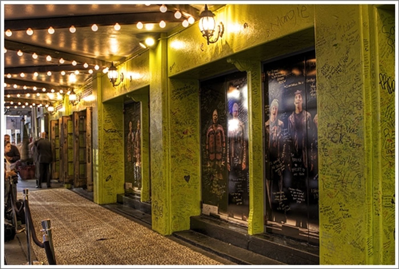 Photo Coverage: Final 'RENT' Performance Arrivals  Image