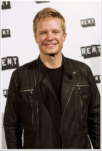 Photo Coverage: Final 'RENT' Performance After Party Arrivals — photo 20 of 35