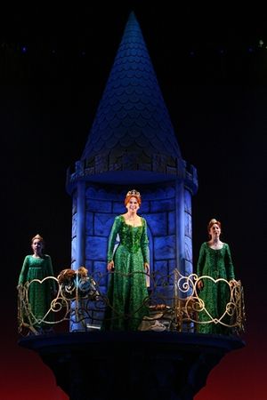 Keaton Whittaker, Sutton Foster and Marissa O'Donnell Photo