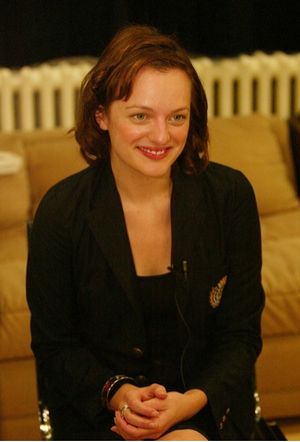 Elisabeth Moss Photo