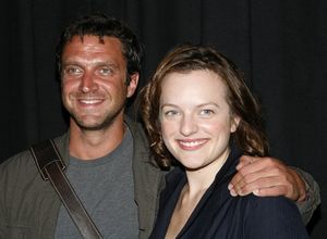 Raul Esparza and Elisabeth Moss

 Photo