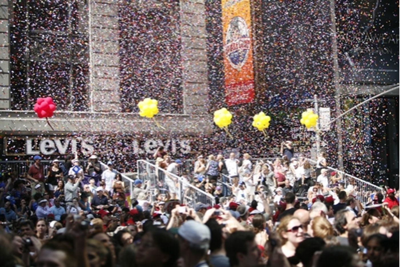 Photo Coverage: Broadway on Broadway Perfomance Part Two Photo Coverage: Broadway on Broadway Perfomance Part Two Image