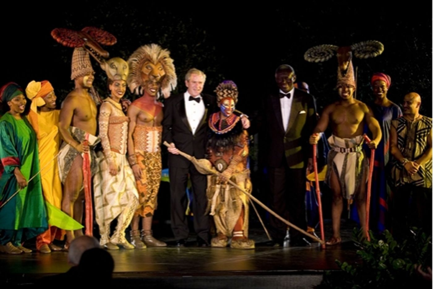 Photo Flash: THE LION KING Visits the White House  Image