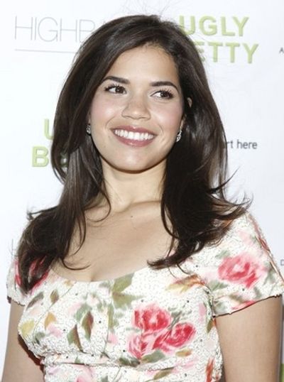 America Ferrera  Photo