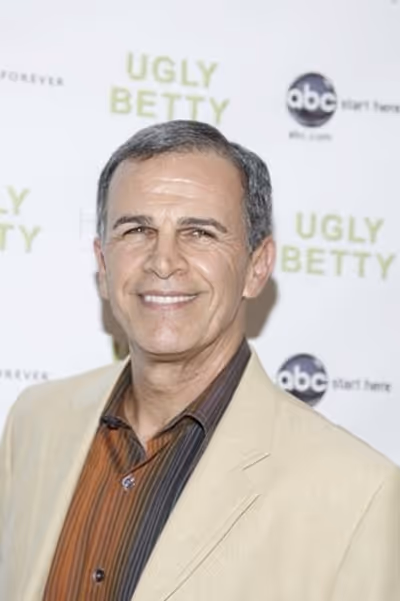 TOny Plana Photo