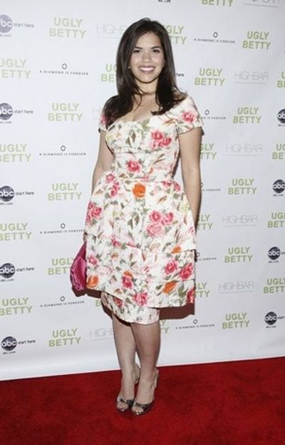 America Ferrera  Photo