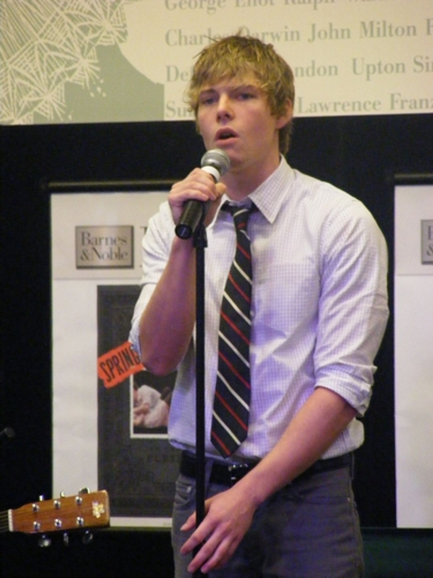 Photo Coverage: 'Spring Awakening In The Flesh' Performance and Book Signing at Barnes & Noble  Image