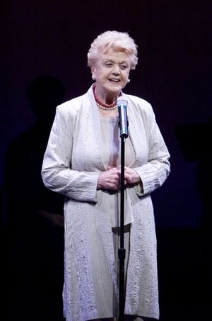 Angela Lansbury, honoree, sang "Not While I'm Around" by Stephen Sondheim from "Sweeney Todd" at Westport Country Playhouse's annual gala on September 15. @ BroadwayWorld Angela Lansbury, honoree, sang "Not While I'm Around" by Stephen Sondheim from "Sween Photo