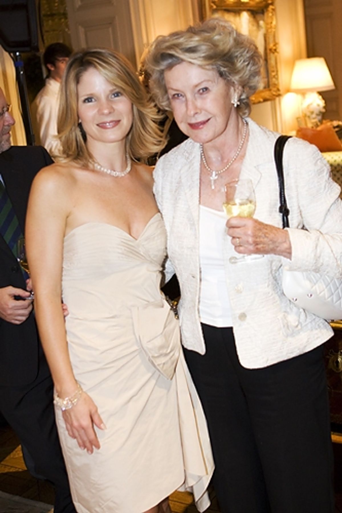 Kelli O'Hara and Dina Merrill at O'Hara Sings at The Broadway Walk of Stars Foundation Gala