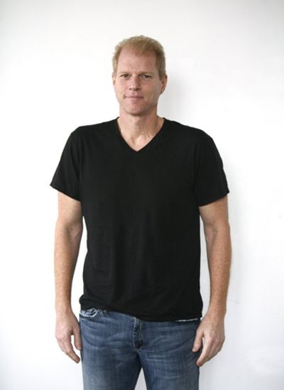 Noah Emmerich Photo