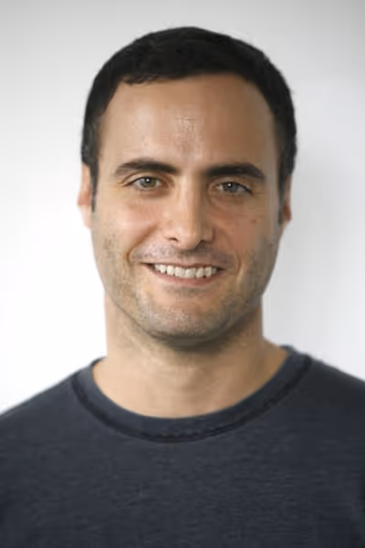 Dominic Fumusa Photo