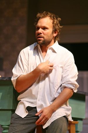 Norbert Leo Butz Photo