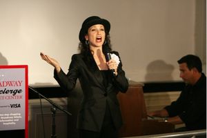 Bebe Neuwirth Photo
