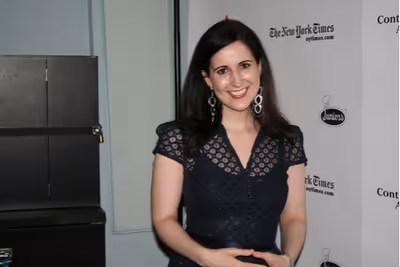 Stephanie D'Abruzzo (Avenue Q)

 Photo