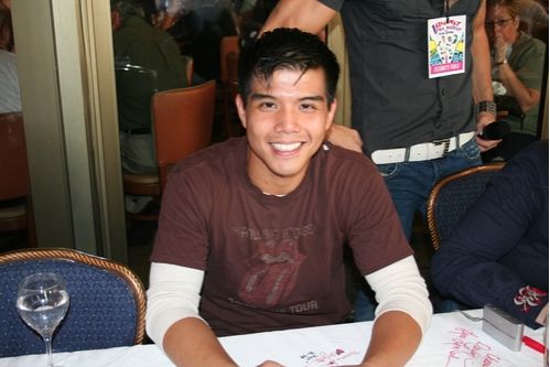 Photo Coverage: 2008 BC/EFA Flea Market Photo Booths: Part Two — photo 32 of 60