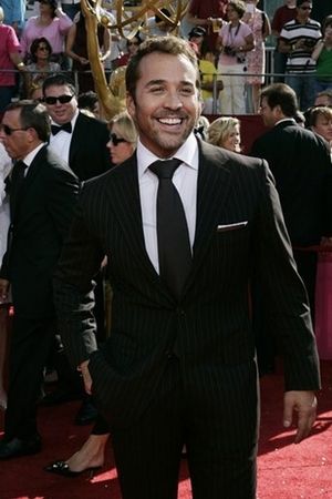 Jeremy Piven Photo