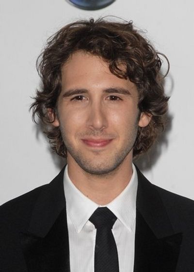 Josh Groban  Photo