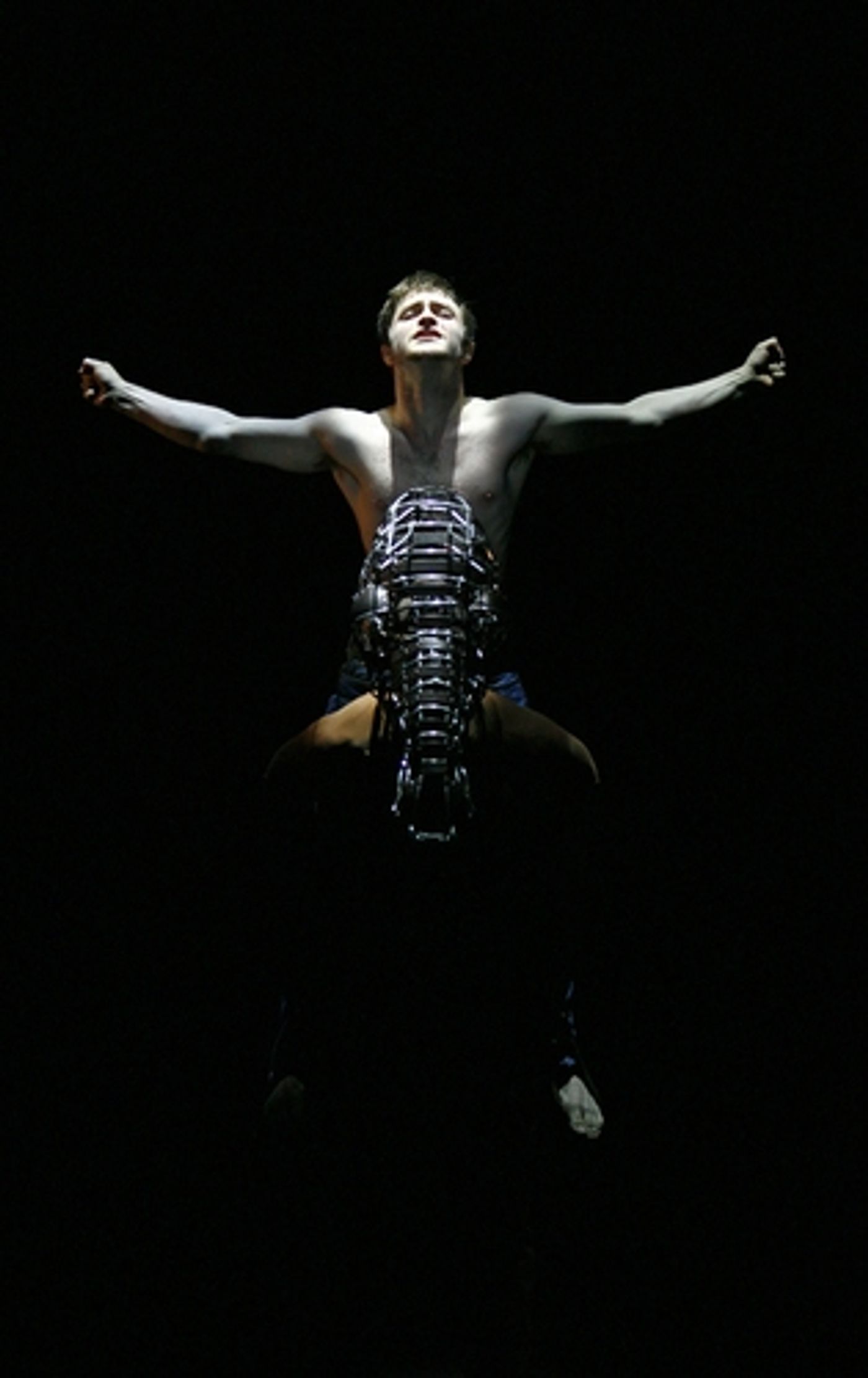 Photo Flash: 'Equus' Currently in Previews at the Broadhurst Theatre  Image