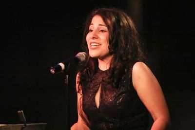 Julie Garnye  Photo