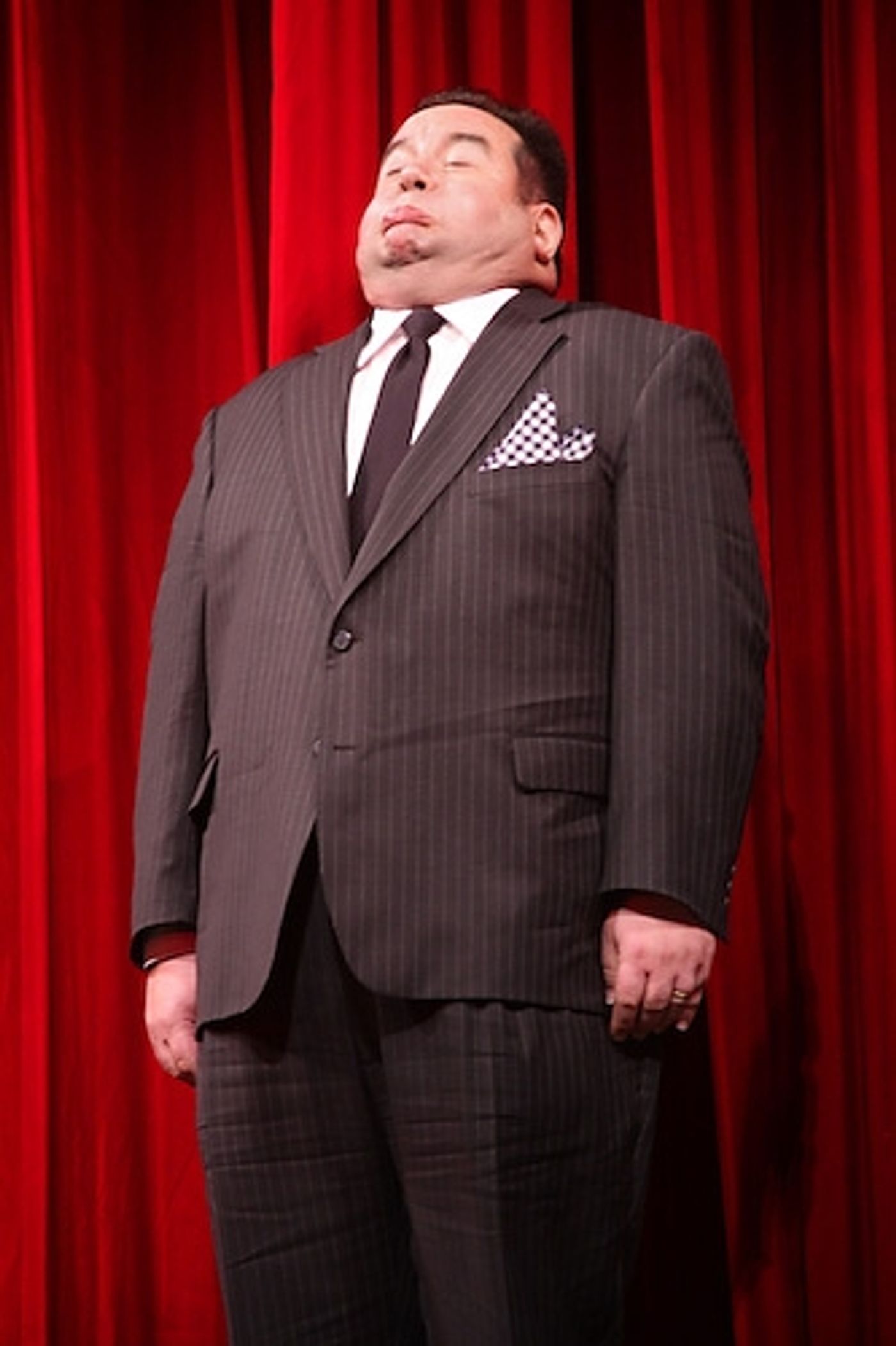 Photo Coverage: Hitchcock Look-A-Like Contest at 'The 39 Steps'  Image