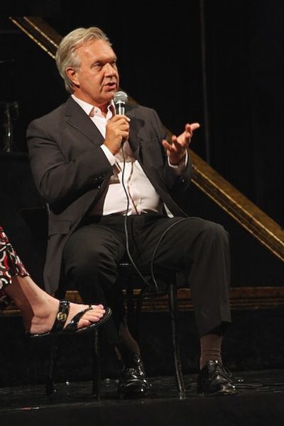 Walter Bobbie Photo