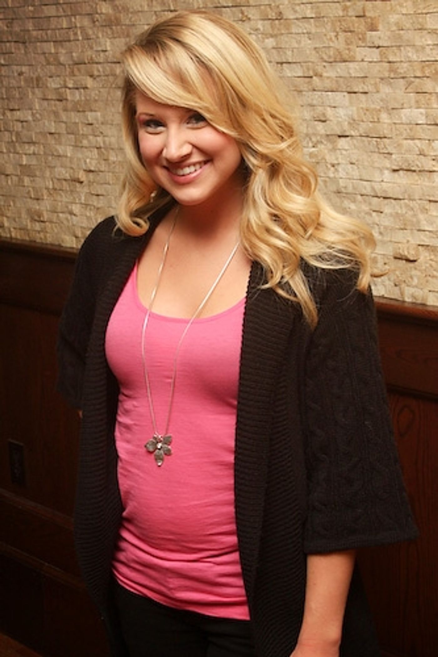 Photo Coverage: Orfeh Has Her Portrait Unveiled at Tony's Dinapoli  Image