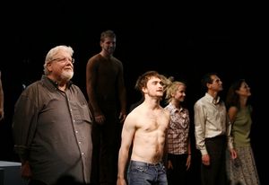 Richard Griffiths, Daniel Radcliffe and the cast Photo