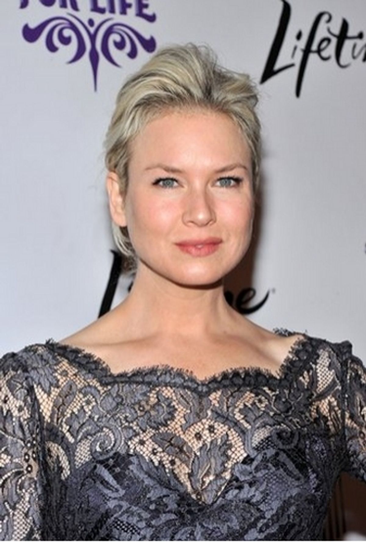 Renee Zellweger  at 