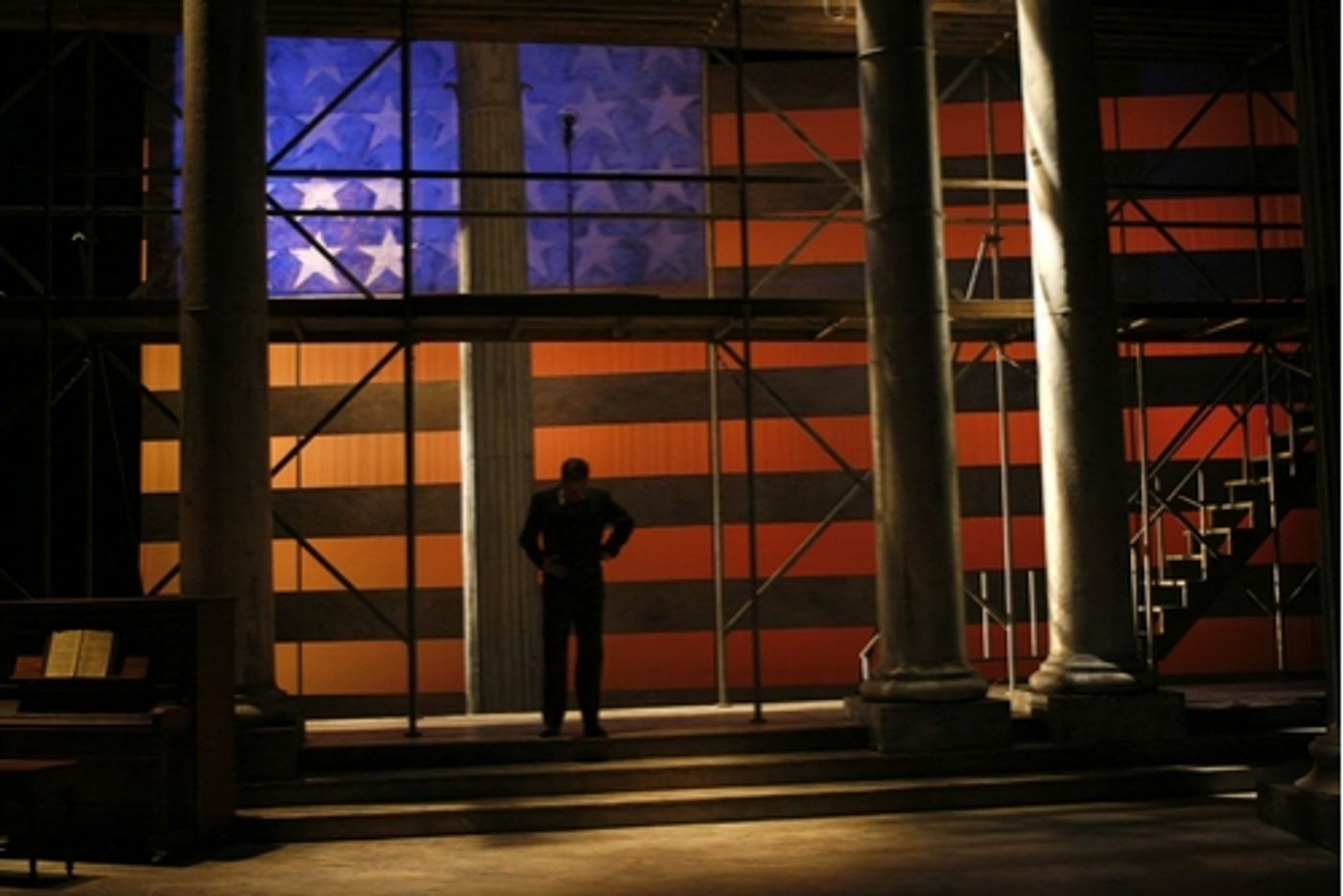 Photo Flash: 'All the King's Men' at the Intiman Theatre  Image