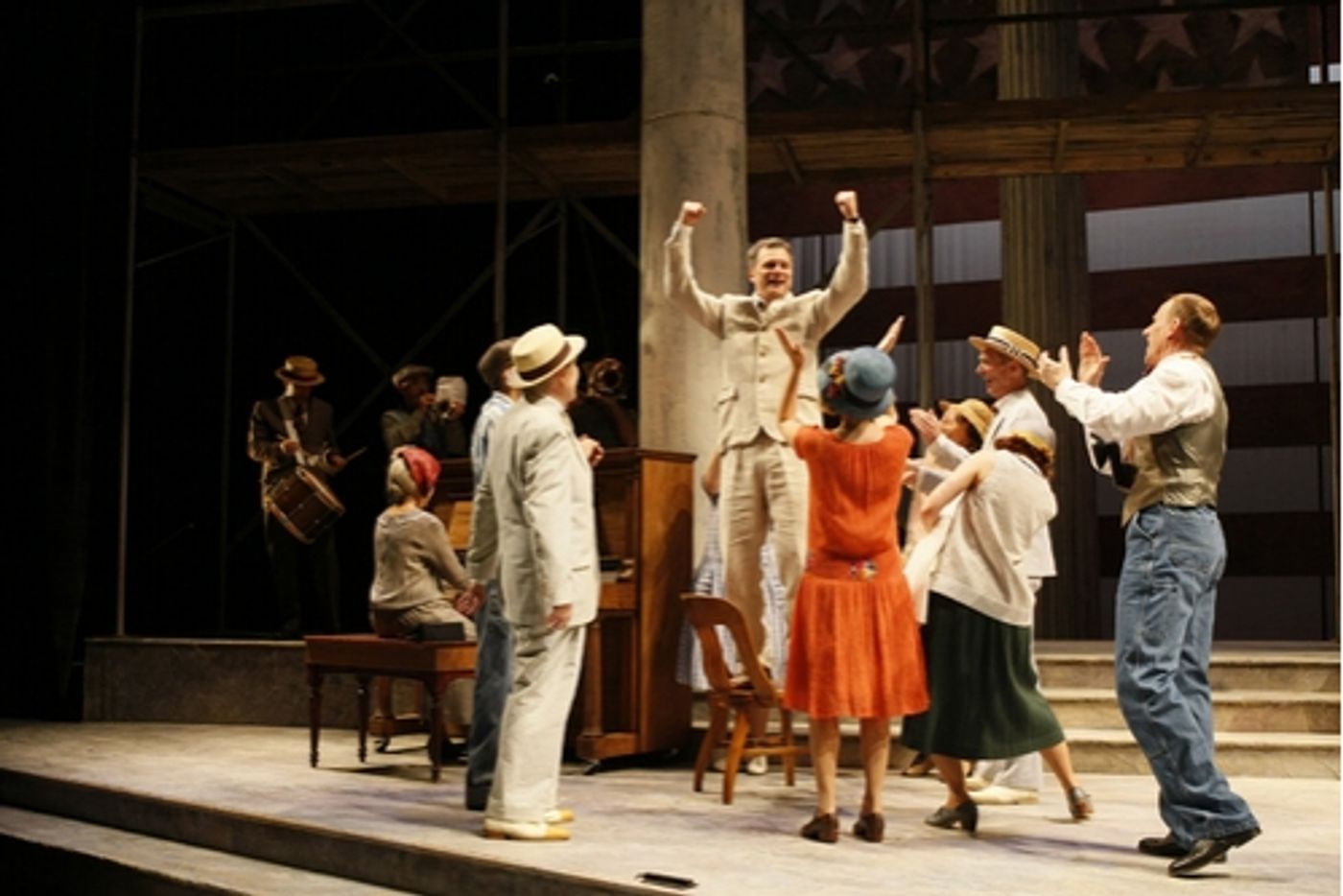 Photo Flash: 'All the King's Men' at the Intiman Theatre  Image