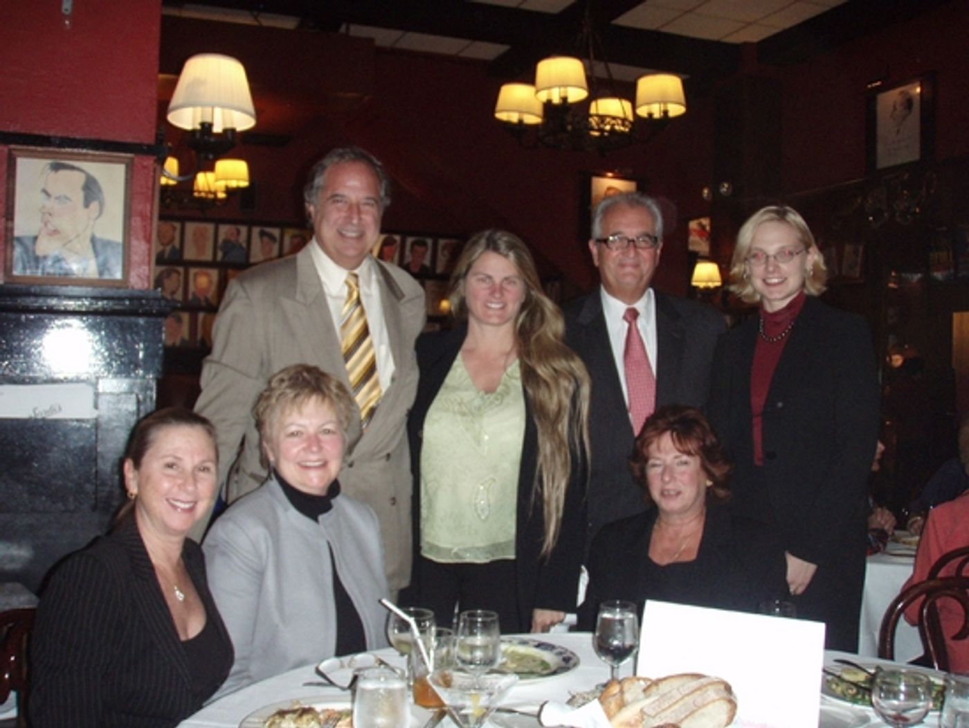 Photo Flash: 'A Date for 8' with Feldshuh at The Theatre Museum  Image