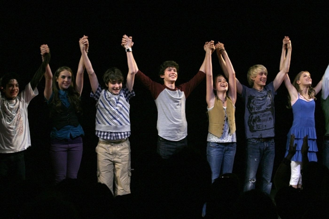 Photo Coverage: '13' Opening Night Curtain Call  Image