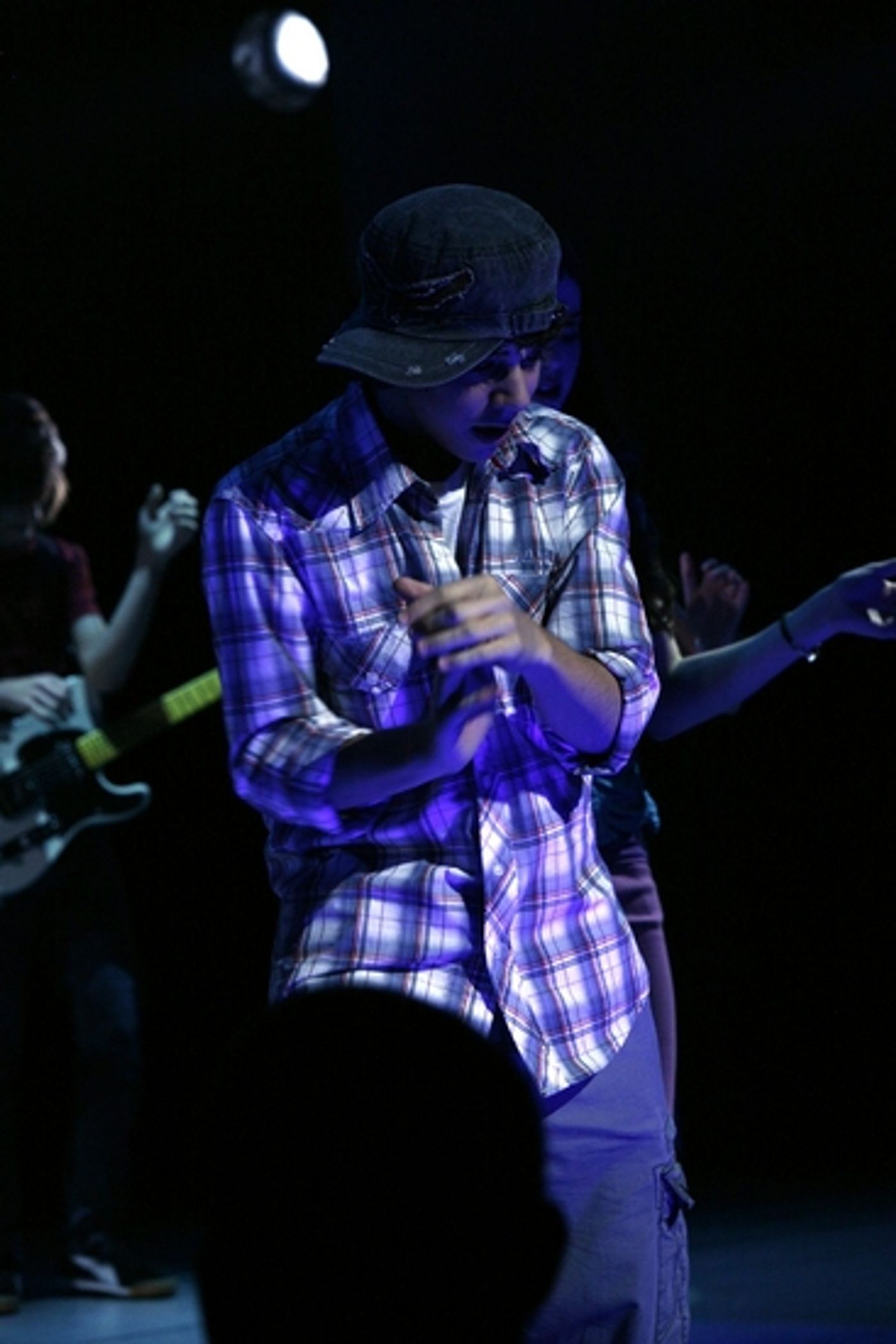 Photo Coverage: '13' Opening Night Curtain Call  Image