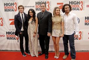Zac Efron, Vanessa Hudgens, Kenny Ortega, Ashley Tisdale and Corbin Bleu @ BroadwayWorld Zac Efron, Vanessa Hudgens, Kenny Ortega, Ashley Tisdale and Corbin Bleu Photo