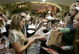 Ashley Tisdale Photo