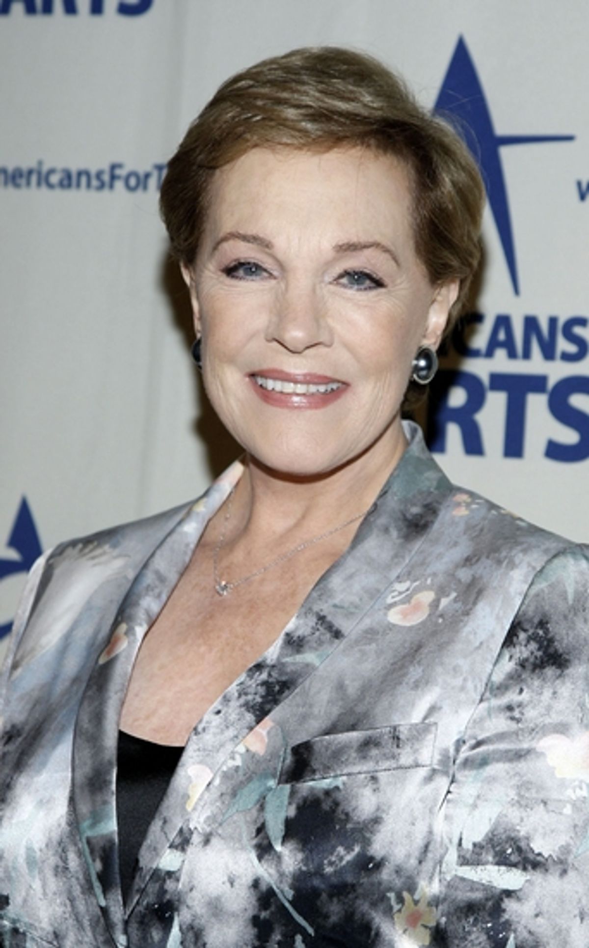 Julie Andrews at 2008 National Arts Awards