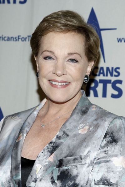 Julie Andrews Photo
