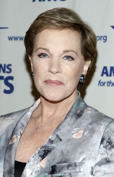 Julie Andrews Photo