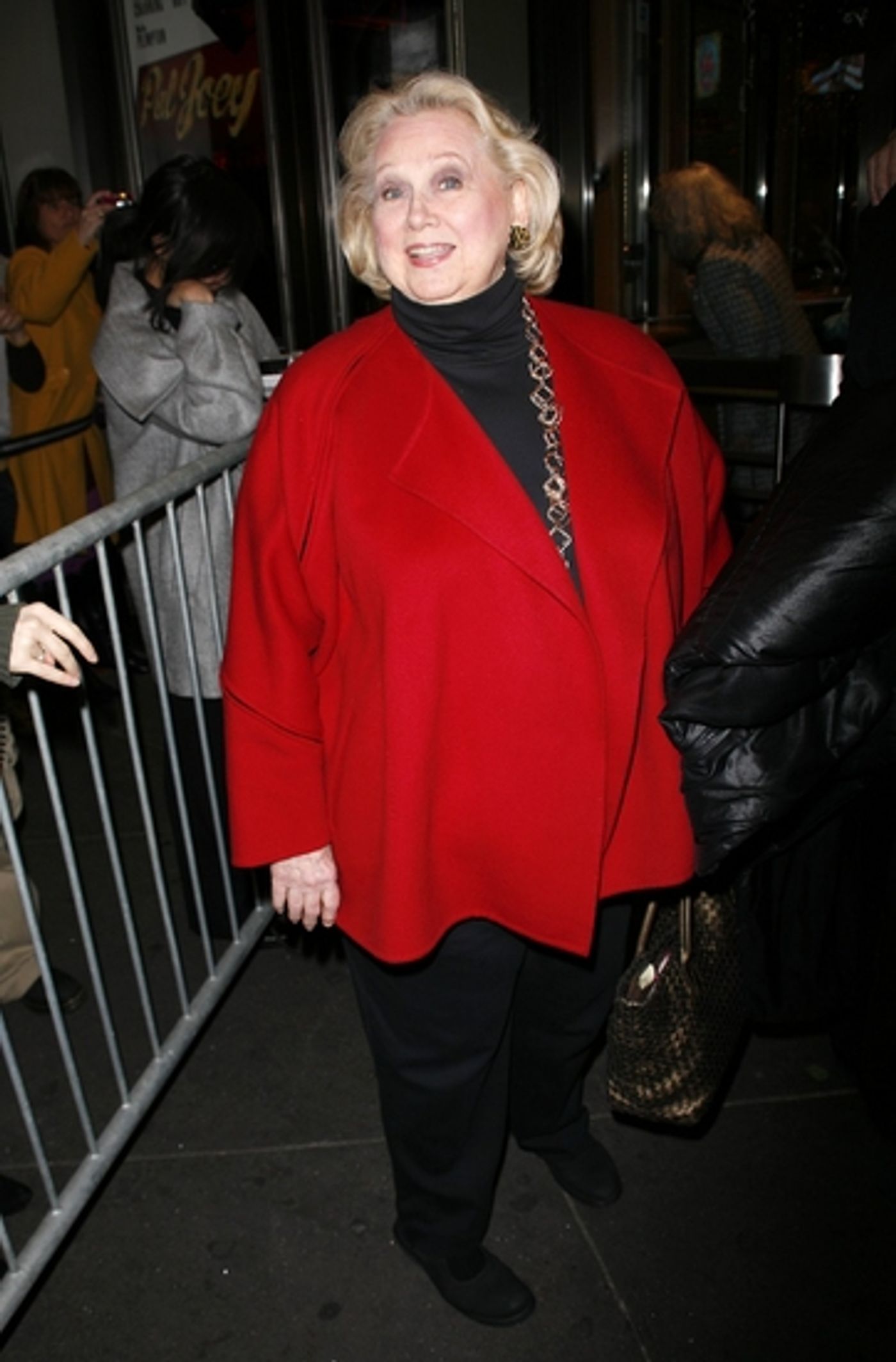 Photo Coverage: 'A Man For All Seasons' Arrivals and Curtain Call  Image