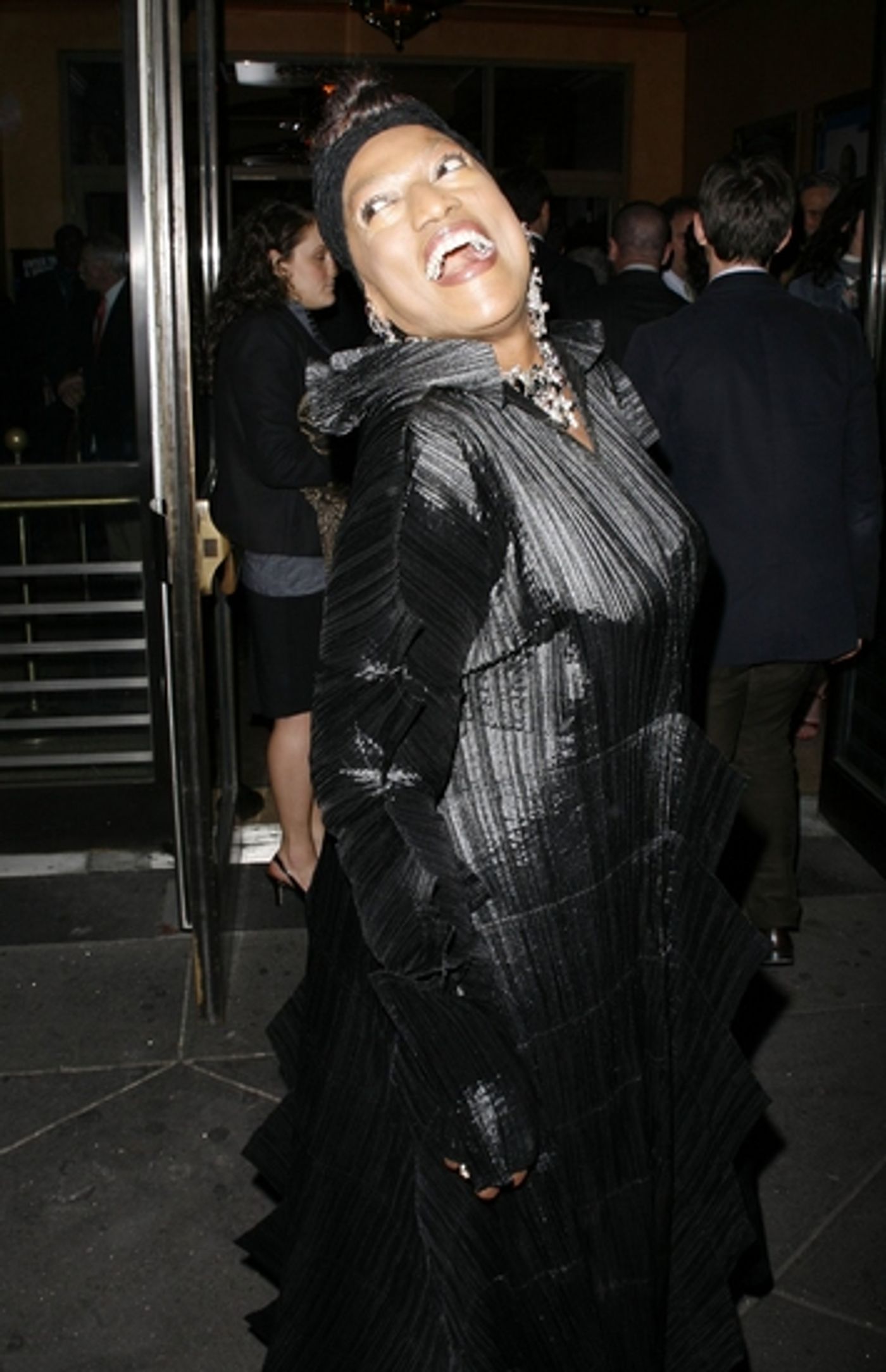 Photo Coverage: 'A Man For All Seasons' Arrivals and Curtain Call  Image