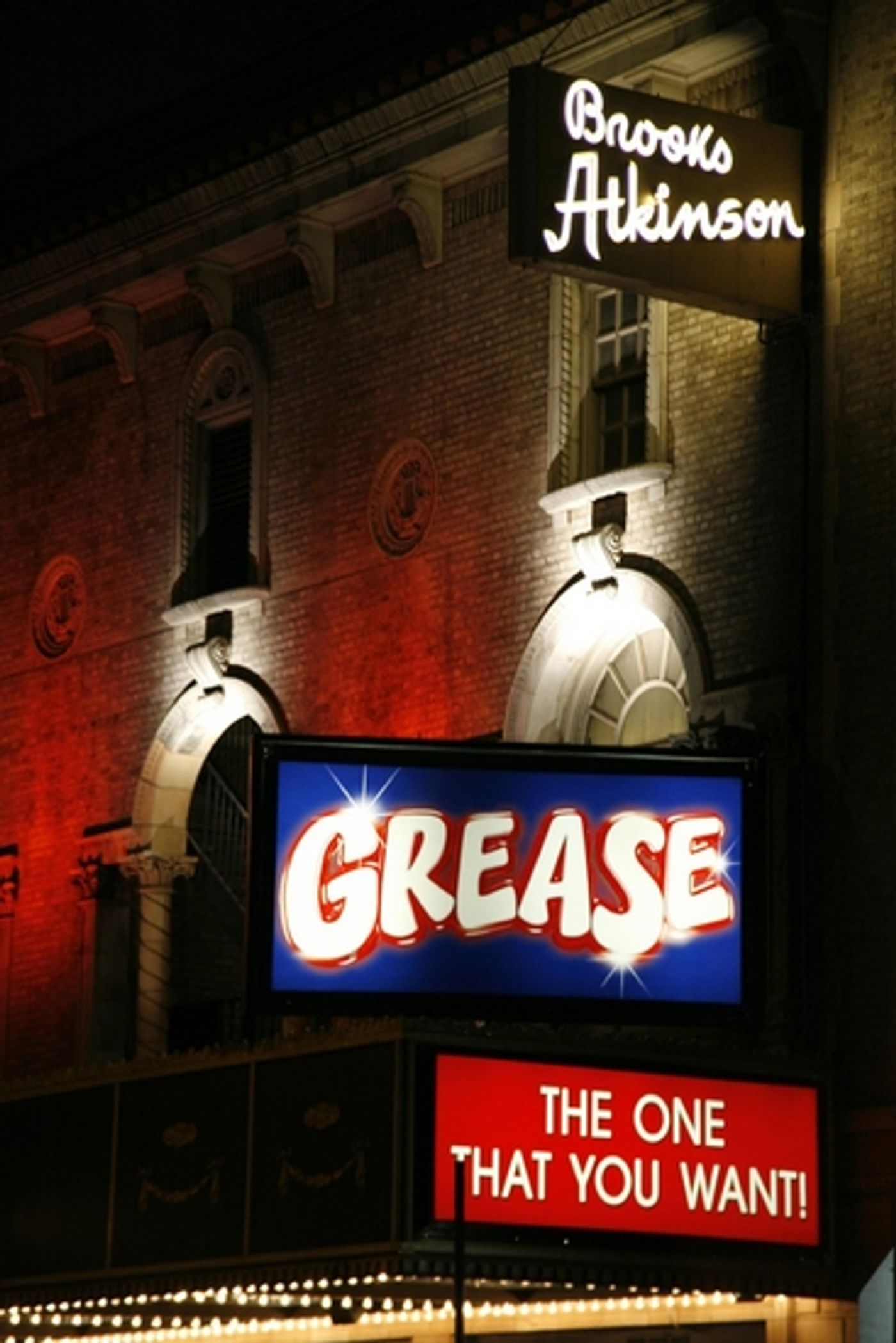 Photo Coverage: Olivia Newton-John Visits 'Grease' to Promote Breast Cancer Awareness  Image