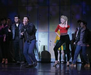 Ace Young, Ashley Spencer and cast
@ BroadwayWorld Ace Young, Ashley Spencer and cast
Photo