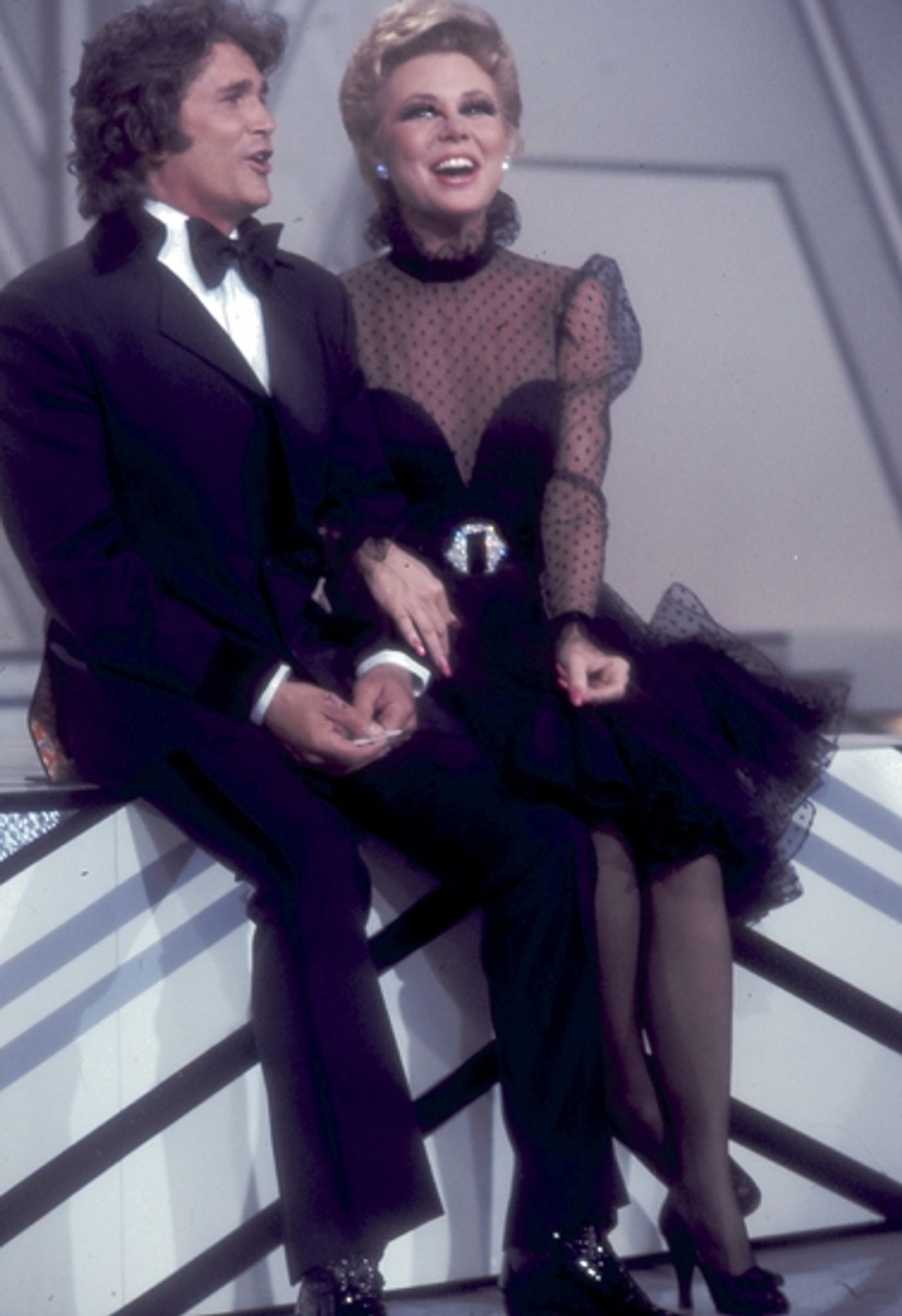 Photo Flash: Mitzi Gaynor  to Release 'Razzle Dazzle!' on 11/18  Image