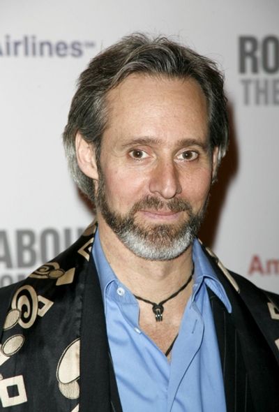 Michel Gill

 Photo