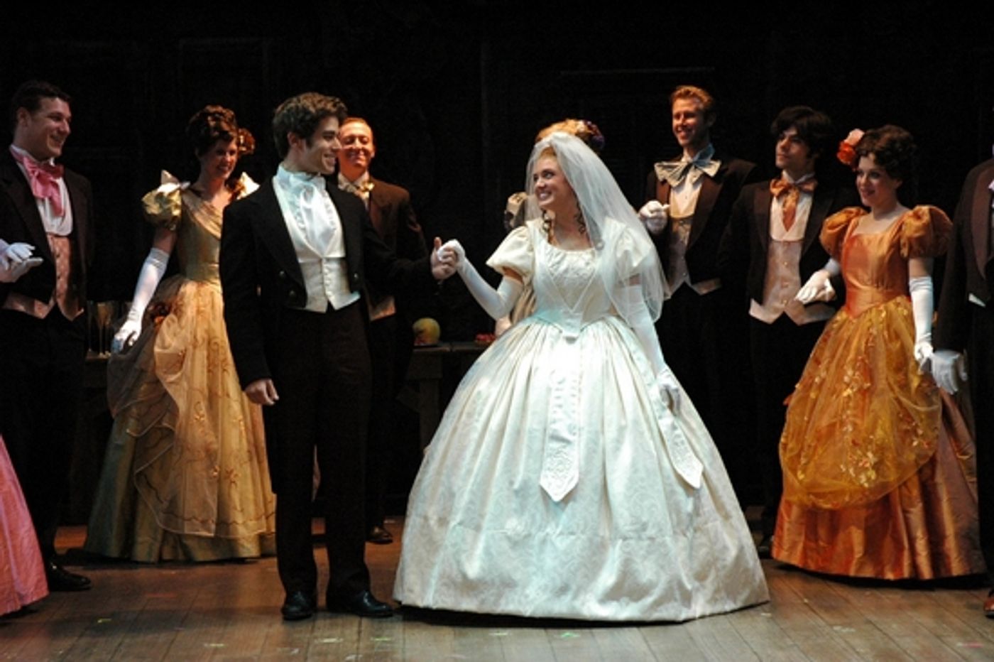 Photo Flash: 'Les Miserables' at Ogunquit Playhouse  Image