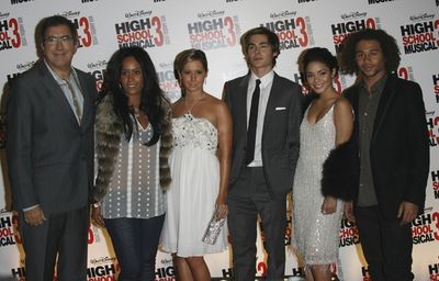 Kenny Ortega, Ashley Tisdale, Zac Efron, Vanessa Hudgens and Corbin Bleu Photo
