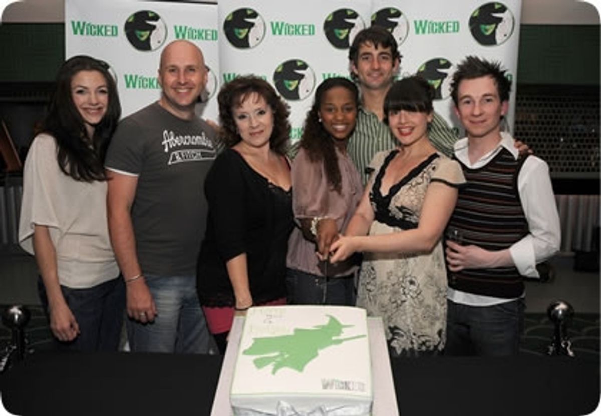 Caroline Keiff, Andy Mace, Harriet Thorpe, Alexia Khadime, Oliver Tompsett, Diane Pilkington, Jeremy Legat at 