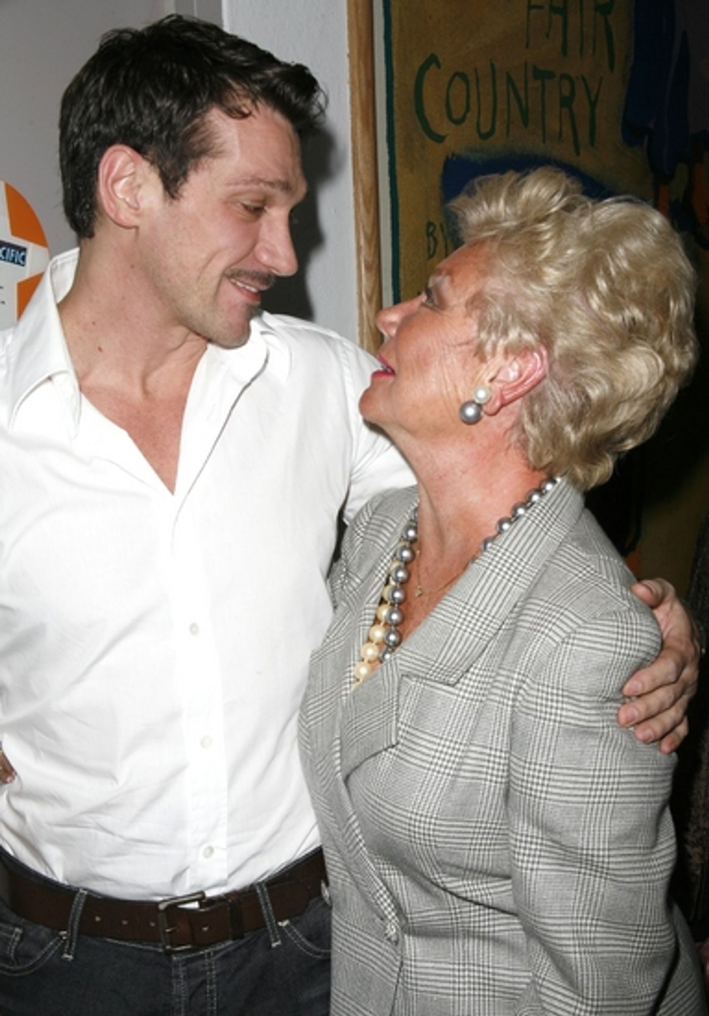 Photo Coverage: Mitzi Gaynor Visits SOUTH PACIFIC Photo Coverage: Mitzi Gaynor Visits SOUTH PACIFIC Image