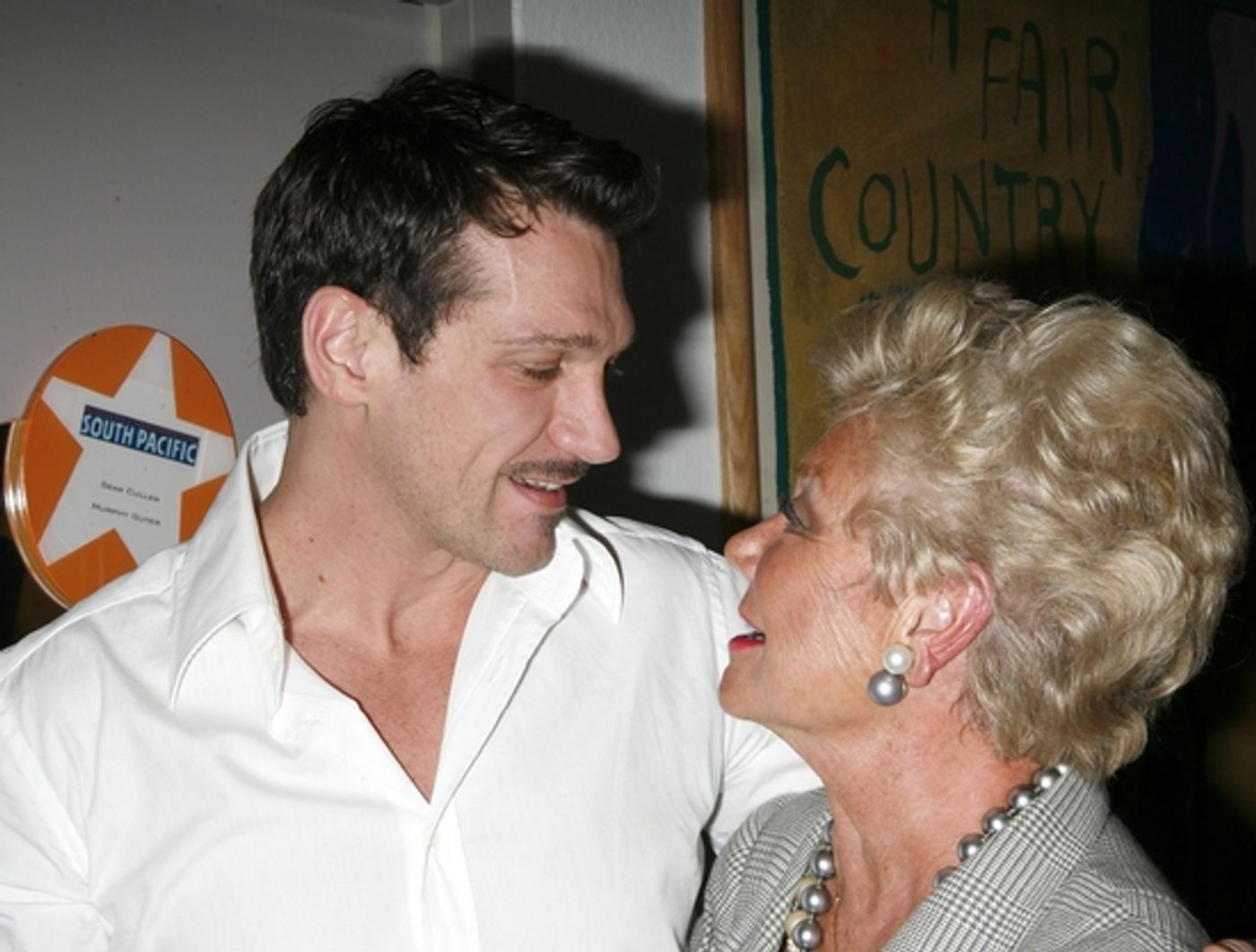 Photo Coverage: Mitzi Gaynor Visits SOUTH PACIFIC Photo Coverage: Mitzi Gaynor Visits SOUTH PACIFIC Image